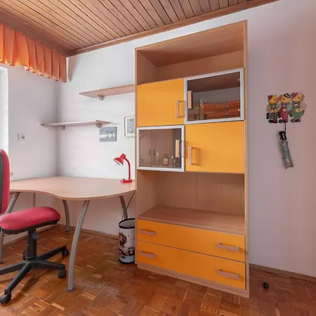 Hisa Oder Apartament *