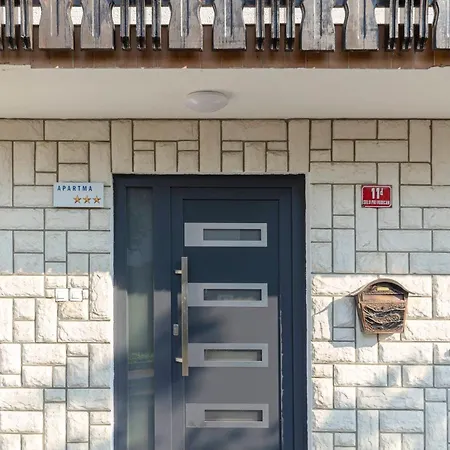 Apartament Hisa Oder *